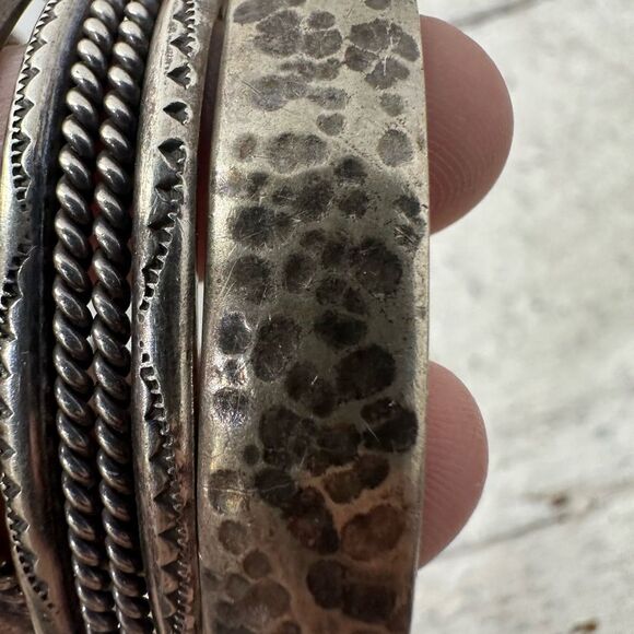 Vintage Lot Of 4 Solid Sterling Cuff Bracelets - Picture 12 of 14